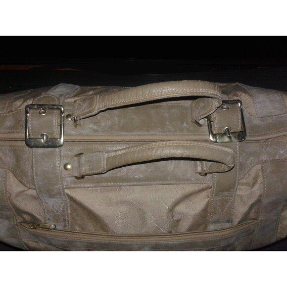 Multipurpose Antler Duffle Bag for Travel, Work or Fitness! - Picture 8 of 12